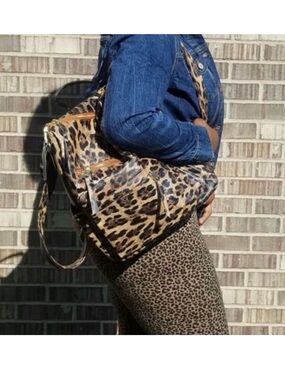 Leopard Print Women’s Backpack - Stylish Animal Print